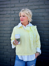 Load image into Gallery viewer, Juliep Pullover in Banana
