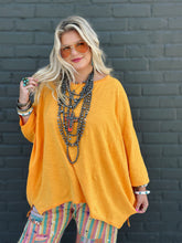 Load image into Gallery viewer, Be Free Top in Vintage Tangerine
