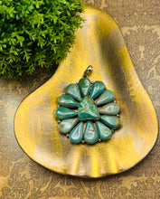 Load image into Gallery viewer, Turquoise Flower Pendant For Necklaces
