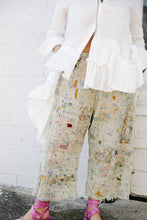 Load image into Gallery viewer, Clover Dani Blues Pants in Cottonwood
