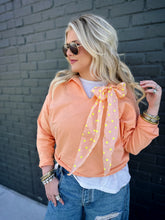 Load image into Gallery viewer, Juliep Pullover in Tangerine
