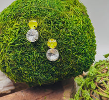 Load image into Gallery viewer, Sienna Molly Earrings in Clear/Electric Yellow
