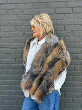 Load image into Gallery viewer, Stark Fox Fur Cape
