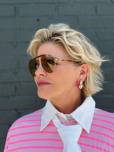 Load image into Gallery viewer, Crescent Metallic Earrings- Pick your FAV!!
