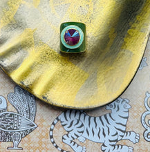 Load image into Gallery viewer, Mega Dakota Ring in Midnight Express w/ Orchid Ignite Purple Haze
