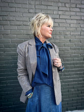 Load image into Gallery viewer, All Night Long Sequin Blazer
