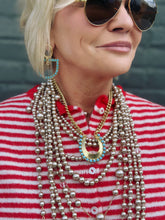 Load image into Gallery viewer, Winners Horse Shoe Necklace
