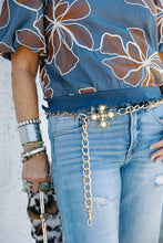 Load image into Gallery viewer, 4 Point Pearl Chain Belt
