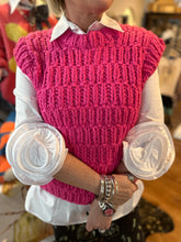 Load image into Gallery viewer, Rose Vellish Button-Up Top
