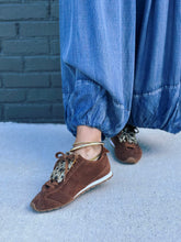Load image into Gallery viewer, Lincoln Suede Sneakers
