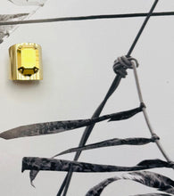 Load image into Gallery viewer, Roddy Ring in Aurum
