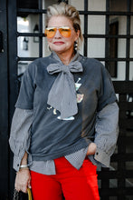 Load image into Gallery viewer, Gally Jeans in Red
