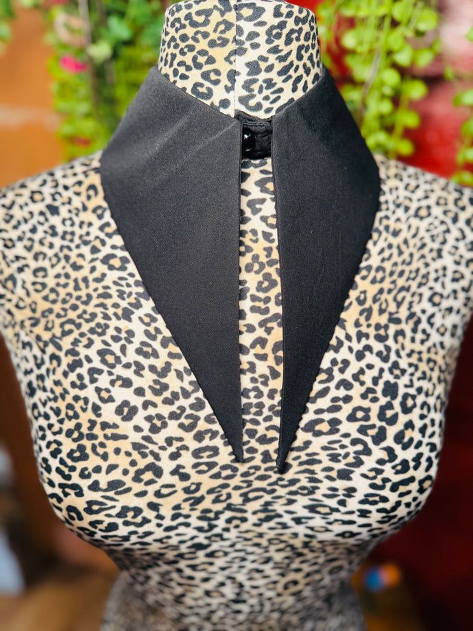 Studio 54 Collar