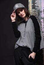 Load image into Gallery viewer, Wendy Oversized Henley Top
