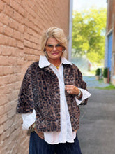 Load image into Gallery viewer, Harmony Cheetah Caplet
