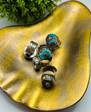 Load image into Gallery viewer, Pinky Turquoise Rings
