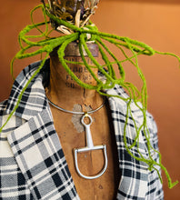 Load image into Gallery viewer, Fury Choker Necklaces
