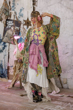 Load image into Gallery viewer, Kontessa Kimono in Passionate
