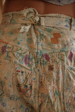 Load image into Gallery viewer, Clover Dani Blues Pants in Cottonwood
