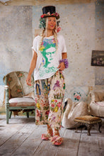 Load image into Gallery viewer, Frida Amarillito Pajarito T
