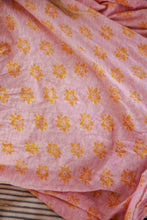 Load image into Gallery viewer, Viggo T in Texas Yellow Star
