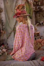 Load image into Gallery viewer, Viggo T in Texas Yellow Star
