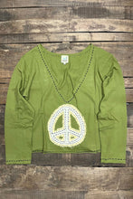 Load image into Gallery viewer, Live Light Peace Top in Olive

