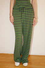 Load image into Gallery viewer, Louise Pants in Green
